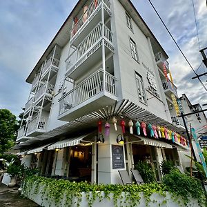 Wua Lai Boutique Hotel Chiang Mai