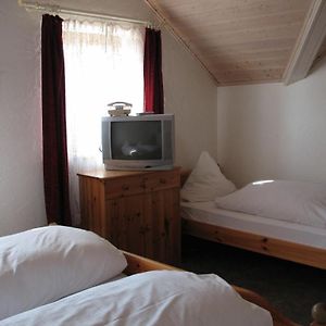 Dreibettzimmer